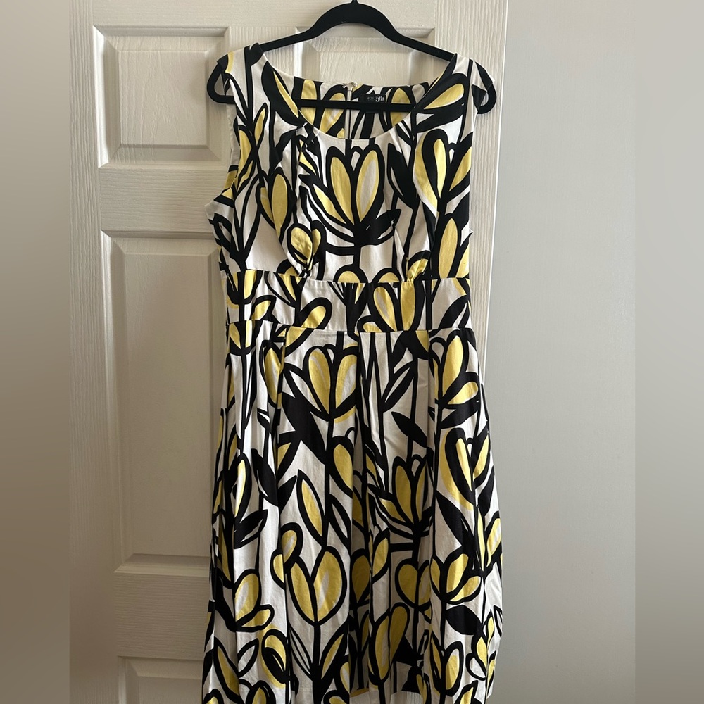 Size 16 Dress from East 5th.